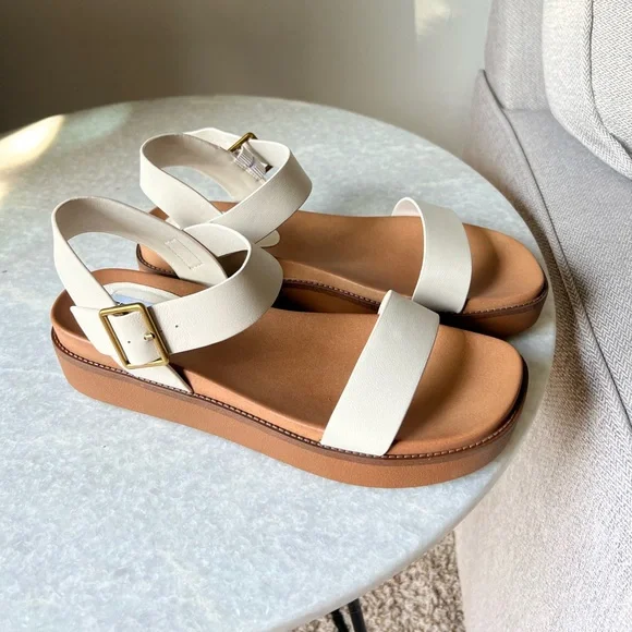 Steve Madden Rileey Sandal- Women's White and Tan Sandals Size - Main Image